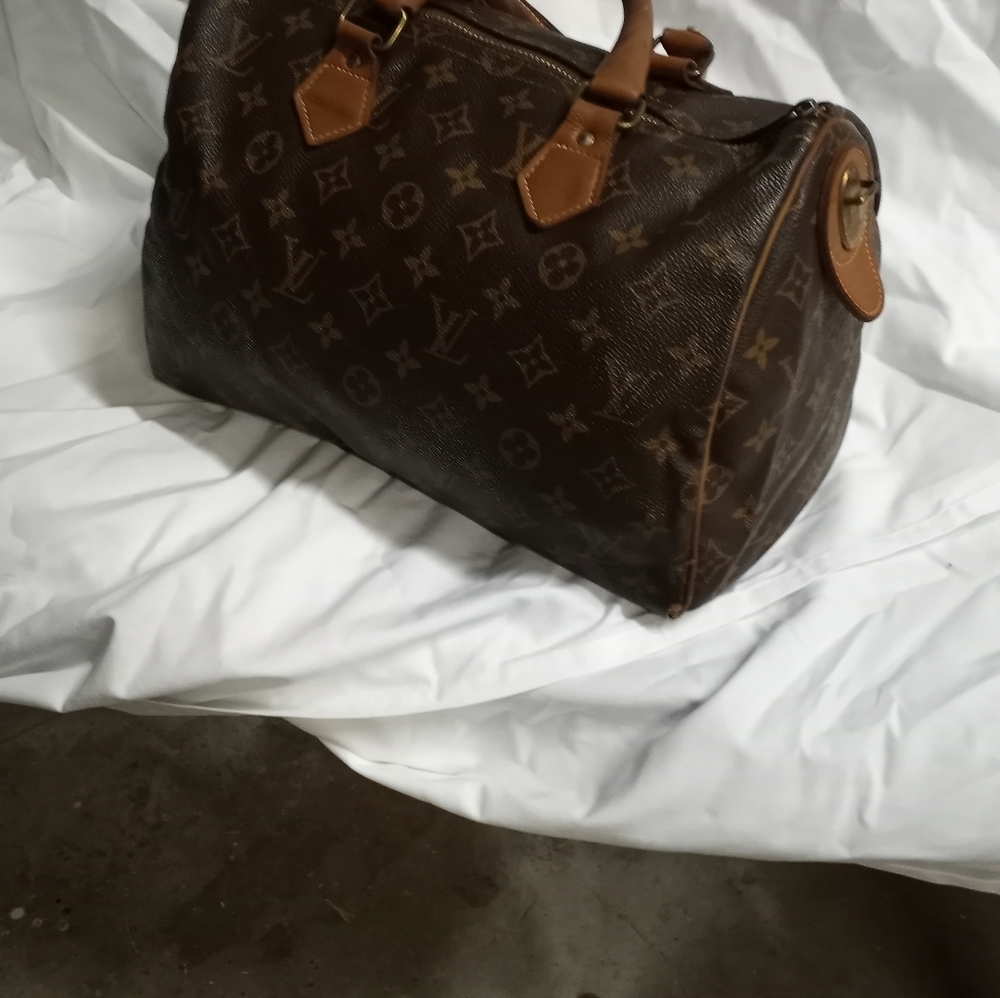 Vintage Louie Vitton handbag